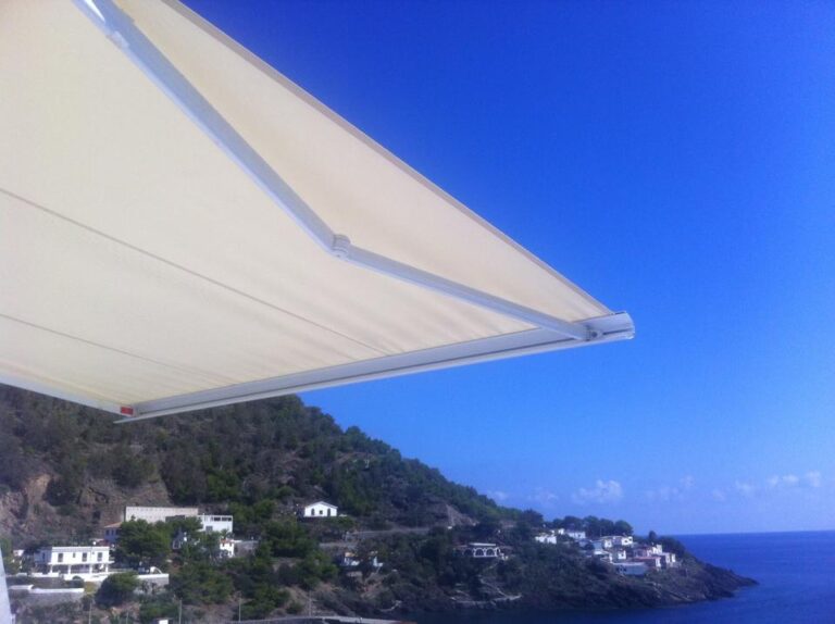 Qual è la migliore tenda da sole per un balcone esposto a sud? migliore tenda da sole per balcone esposto a sud